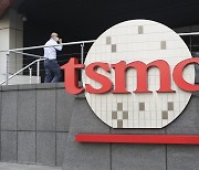 세계 최대 파운드리 대만 TSMC, 7월 매출 45% '껑충'