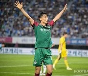 [케리뷰] 대전, 전북·대구 제치고 10위 도약! 마사 멀티골로 수원FC에 2-1 승리 '7경기 무승 탈출'