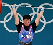 Korea's Jang Yeon-hak finishes ninth in men's 102kg weightlifting