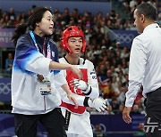 '오심 바로 잡았을 뿐인데' 오혜리 코치에 '경고+공개 사과 요구', '도대체 세계연맹은 왜?' [파리 2024]