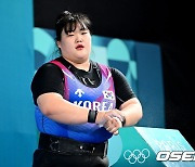 파리올림픽 역도 박혜정, '용상 168kg 도전' [사진]