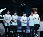 농심 매운맛 겨우 잠재웠다... 진땀승 거둔 DK, 시즌 11승 확보 (종합)[LCK]