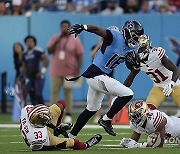 49ers Titans Football