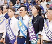 1위 내준 정봉주 "이재명, 선거개입 지나치다" 불평