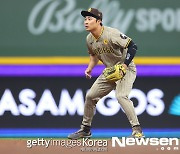 ‘김하성 1안타+실책’ 샌디에이고, 마이애미에 6-7 석패..7연승 마감