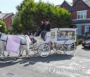 epaselect BRITAIN SOUTHPORT FUNERAL