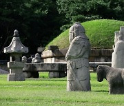 세계문화유산 `선릉`에 10cm 구멍 뚫려…경찰, 용의자 추적 중