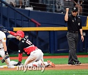 [MD포토] 최원준 '자신에 찬 제스처'