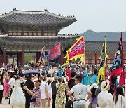 "밴 코리아(한국 금지)" 태국서 번지는 '이 말'…대체 무슨 일?