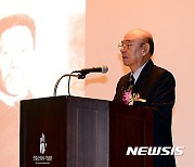 안응모 前 내무부 장관 별세…순경서 시작한 '경찰의 전설'