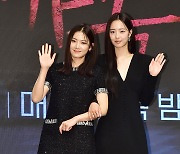 [TD포토] 박주현-최예빈 '보육원 시절 친구