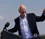 '소박한 재산' 부통령 후보, 미덕? 약점?…美유권자 평가 갈려