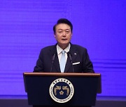 野 "尹 광복절 경축사에서 드러난 친일 DNA…한심·무책임·부도덕"