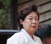 현정은 회장, 변중석 여사 17주기 제사 참석