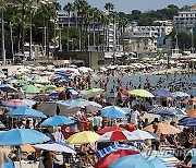 FRANCE WEATHER TOURISM