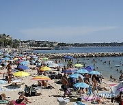 FRANCE WEATHER TOURISM