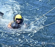 공군 조종사 해상생환훈련 체험