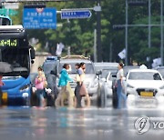 온열질환 사망자 1명 늘어 총 23명…누적 질환자 2천700명 넘어