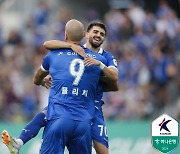 K리그2 수원 삼성, 전남에 2-1 승리…11경기 연속 무패, 3위 도약