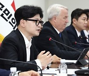 '미래권력' 한동훈-이재명 마주 앉는다…금투세·제3자 특검 담판 짓나