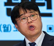 의협회장 "간호법 입법 등 중단 않으면 정권퇴진운동"