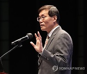 한은, 2분기 역성장에도 연간 성장률 눈높이 유지할까