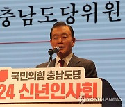 aT 신임 사장에 홍문표 전 의원…내일 취임