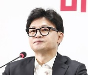 야당과 직접 싸우는 용산…일각선 "한동훈도 목소리 내줬으면"