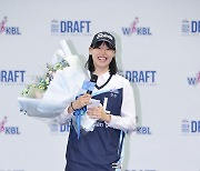 홍유순, WKBL 신인 드래프트 전체 1순위로 신한은행 입단