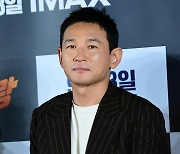 ‘베테랑2’ 황정민 “정해인 액션 럭키비키”