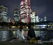 서울 사상 초유 '한달 연속 열대야'…8월말까지 기록 경신한다