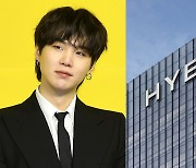 '음주운전' BTS 슈가 22일 경찰 출석 한다…포토라인 설 수 밖에 없는 이유