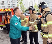 [동정]이상민 행안장관, 공주의료원서 코로나19 대응상황 점검