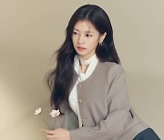 [Biz&Girl] 이랜드 로엠, 정소민과 함께한 '가을 로맨틱룩' 공개