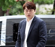 박단 전공의 대표 경찰 출석…“조사 왜 받는지 모르겠어”