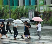 중부지방 물폭탄 뿌리고 간 ‘종다리’…폭염·열대야 계속