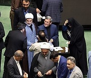 IRAN GOVERNMENT PARLIAMENT