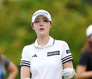 [포토]김나영,공략 지점 확인