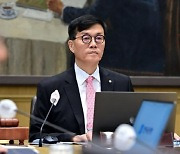 영끌족에 경고… "집값 오를거 기대마라"