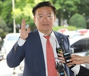 ‘코로나 때 광복절 집회 주도’ 민경욱 전 의원에 벌금형 집행유예