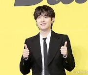 경찰서 앞 취재진 몰렸는데…"BTS 슈가 출석일은 미정"