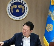 尹대통령 지지율 27%…총선 이후 13번 연속 20%대 유지