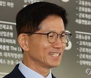 김문수 "박근혜 탄핵, 역사적 재평가 될 것"