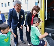 경북 완전돌봄 시대,‘돌봄차량’운행 시작