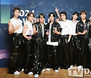 [TD포토] '2024 케이 월드 드림 어워즈 3관왕' NCT127 '빛나는 영광의 얼굴들'