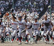 "한국어 교가 기분 나빠" 교토국제고 日고시엔 우승에 혐한 글