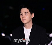 ‘음주 스쿠터’ BTS 슈가 혐의 인정, “크게 반성하고 후회”…3시간 경찰조사 받고 귀가[MD이슈](종합)