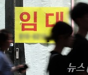 '원론적 답변만' 충주시 지역업체 소외에 시민 "시장이 방관"