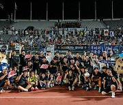 '정재민-변경준 골' 서울 이랜드 FC,  홈에서 수원 2-0 잡고 3위 도약