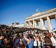 GERMANY UKRAINE INDEPENDENCE DAY